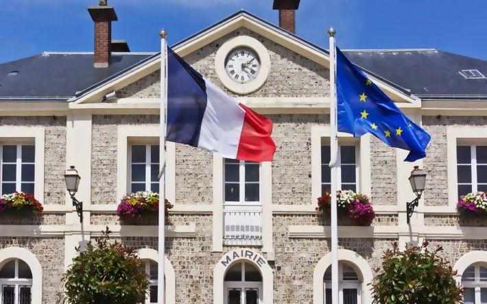 وقت سفارت فرانسه
